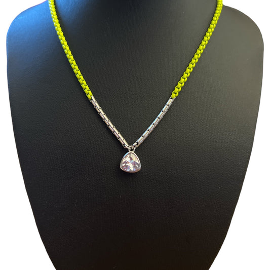 NEON YELLOW SILVER CHAIN W/ CZ TRIANGLE - Something about Sofia