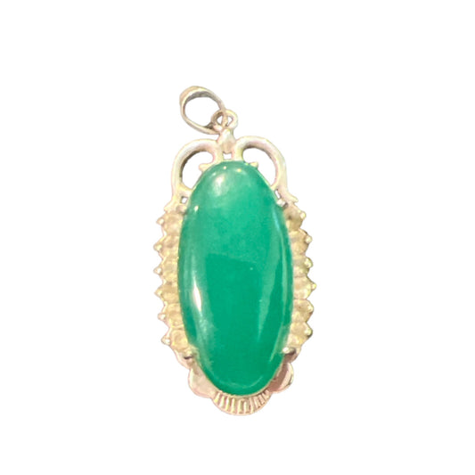 Vintage Jade Pendant - Something about Sofia